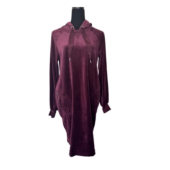 Jessica Simpson Hooded Maternity Dress Burgundy - Picture 2 of 13